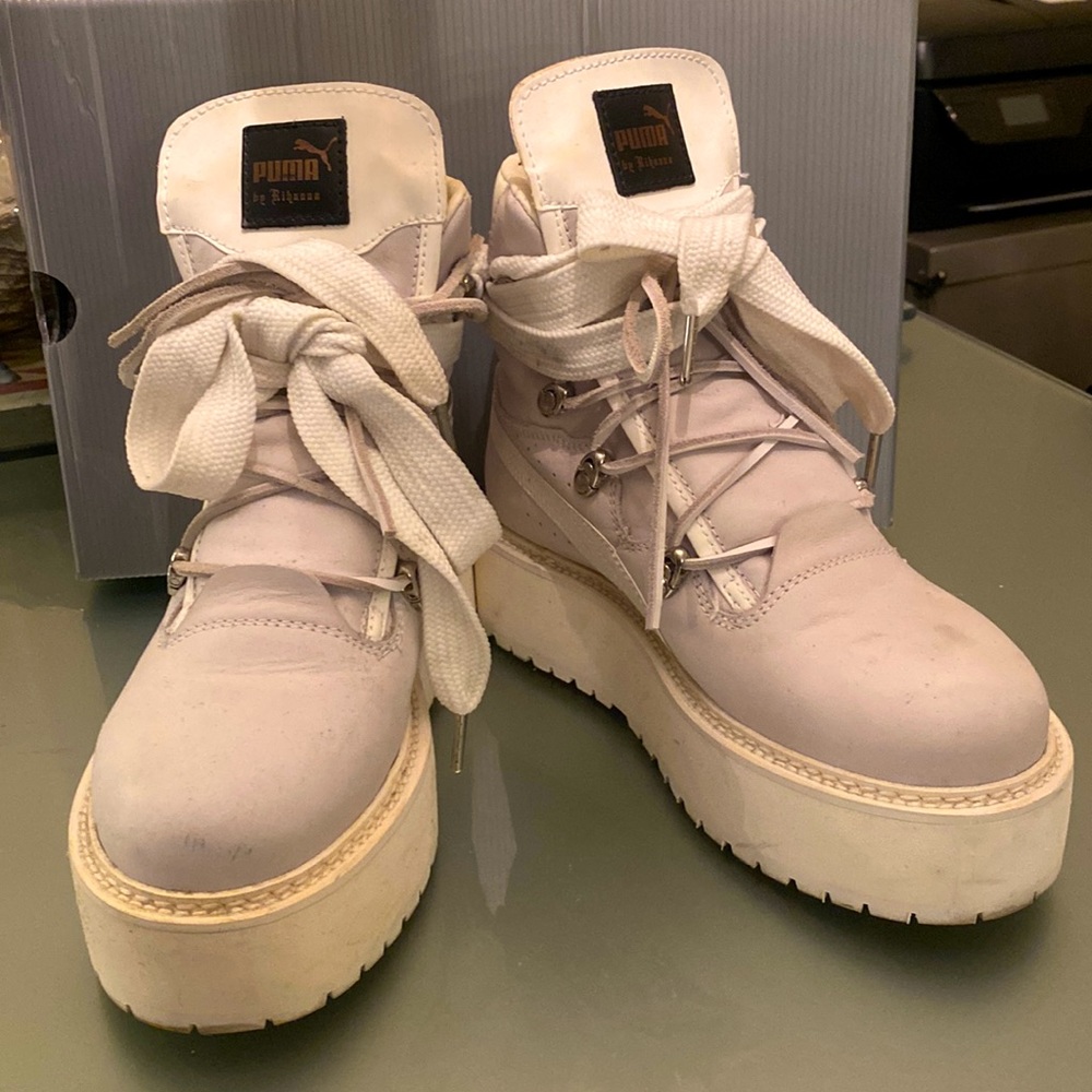 PUMA X FENTY by RIHANNA - platform high tops from her premiere collection Sz.7